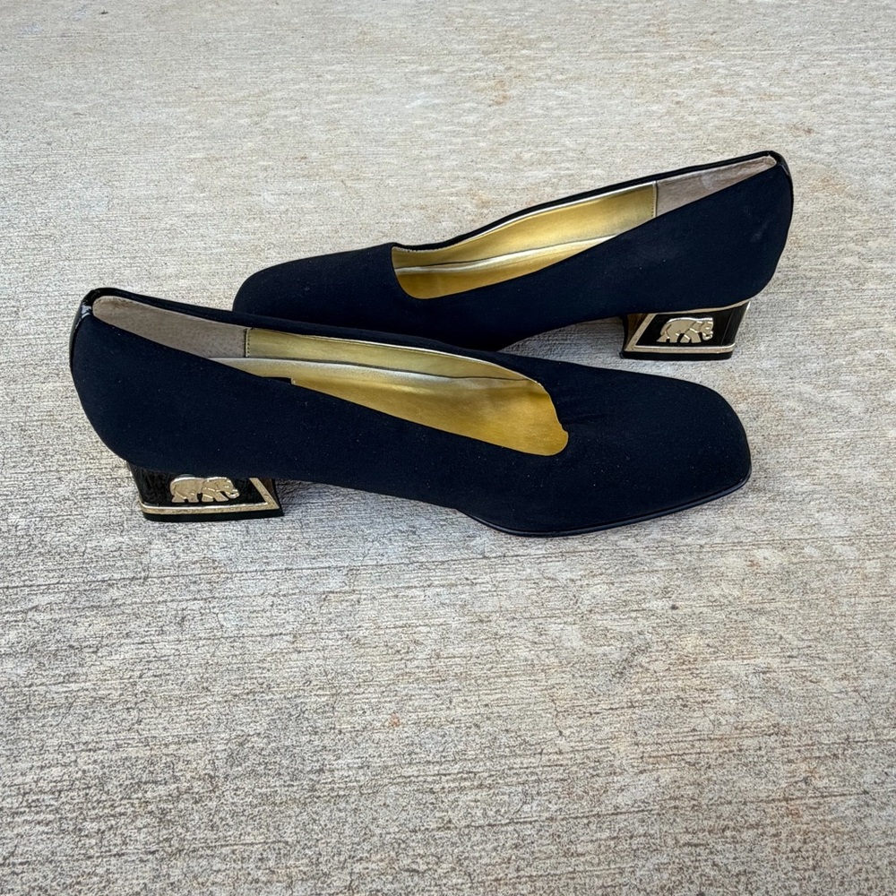 Coup D'Etat Elephant Heels Black Pumps Novelty Statement Shoes Size 8.5